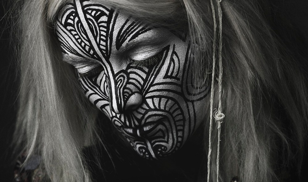 Style: "fever ray 2"