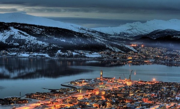 Vista de la localidad de Mo i Rana, en el fiordo de Ran. Foto: ArcticBit/virtualtourist.com