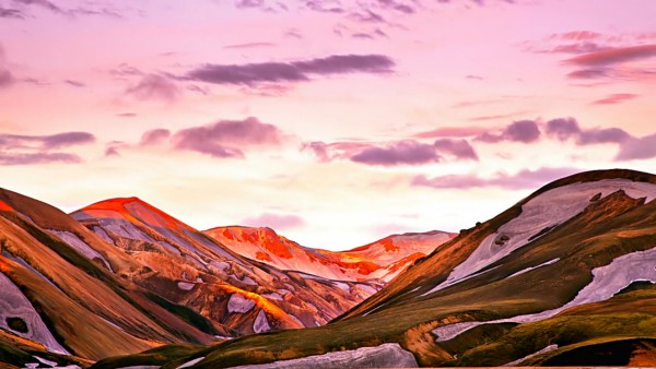 Luz del Sol de medianoche en Islandia. Foto: Joe Capra/Scientifantastic